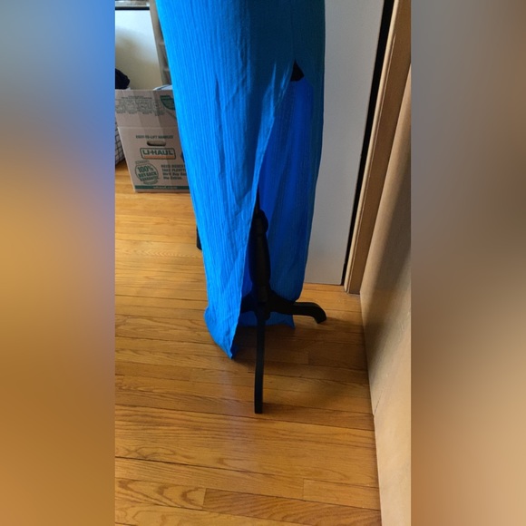 Top and skirt two piece - Picture 3 of 5